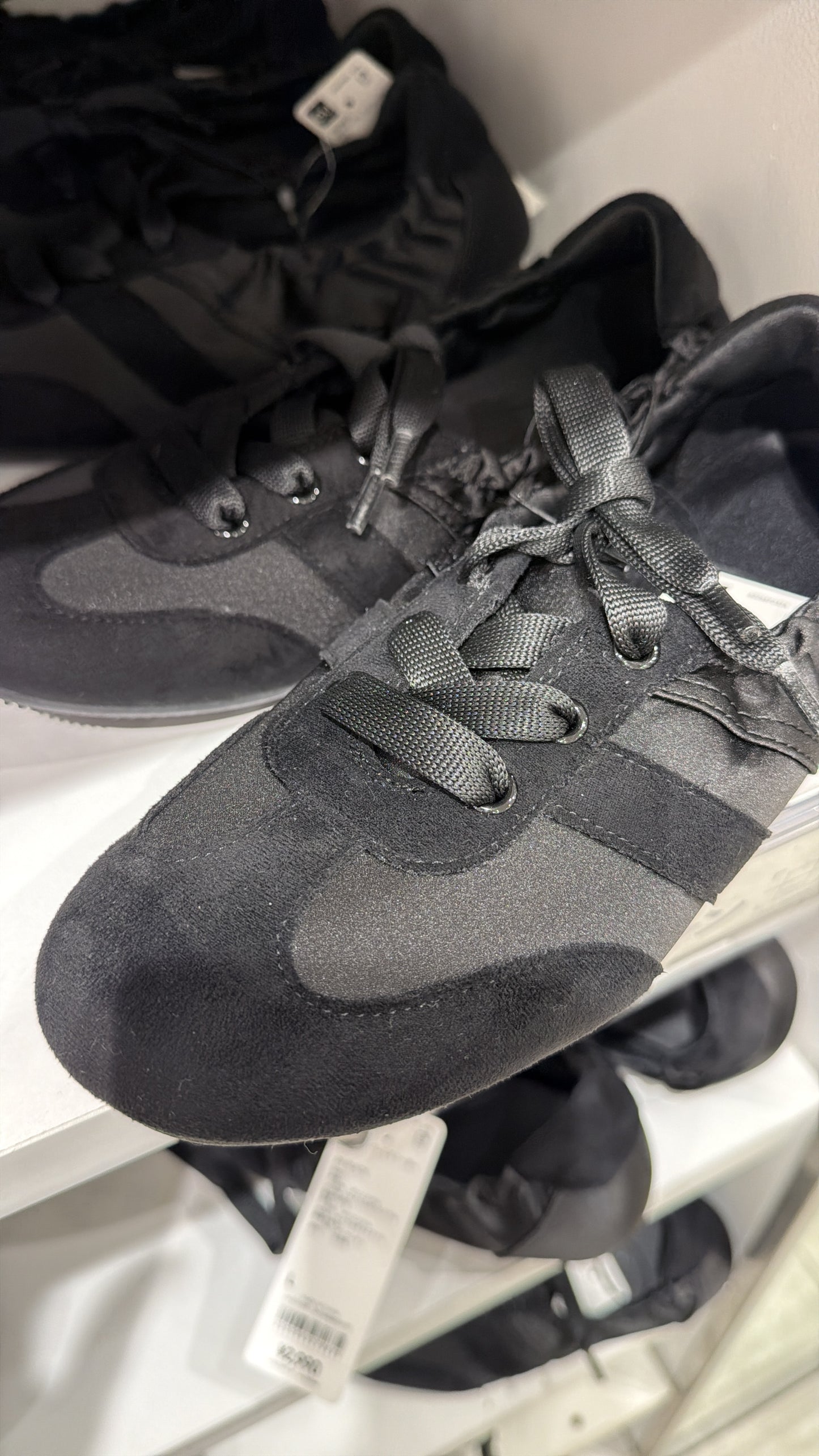 GU ballerinas