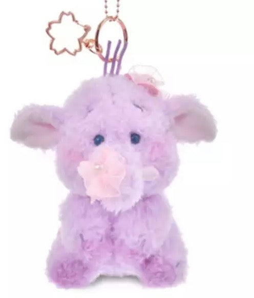 Sakura 2026 efelante Disney store llavero