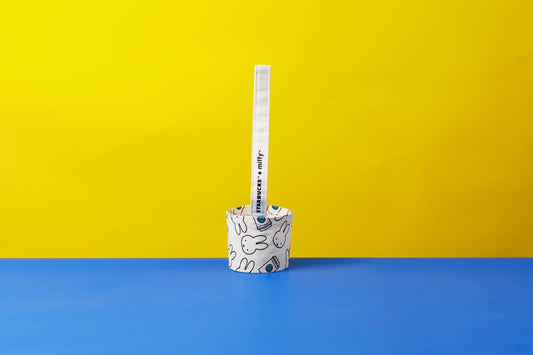 Manga para Vasos de la Colaboración Starbucks y Miffy 2024