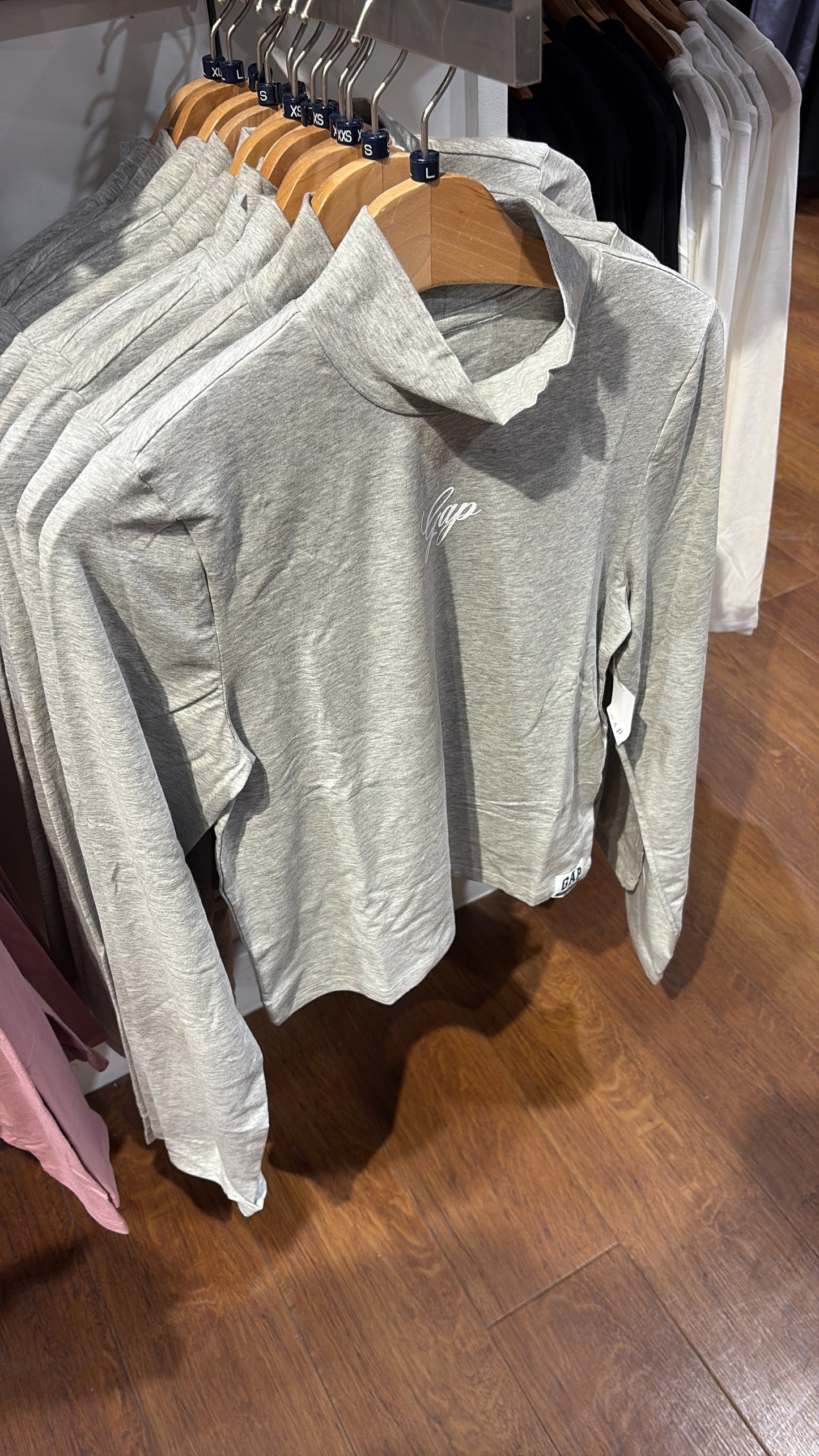 Playera manga larga GAP