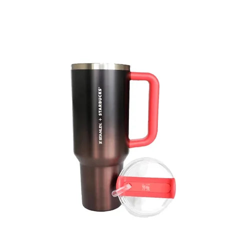 Stanley x Starbucks Rojo y Negro Año Lunar Ombre Red Black SS Quencher Tumbler Red & Black Lunar Luxury 2025