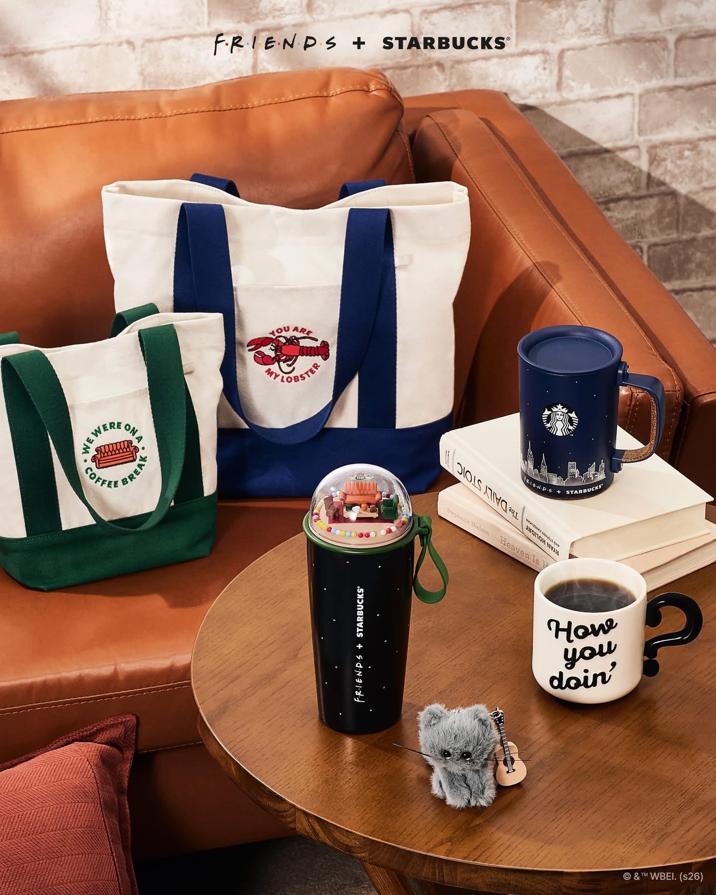 Taza azul Friends x Starbucks