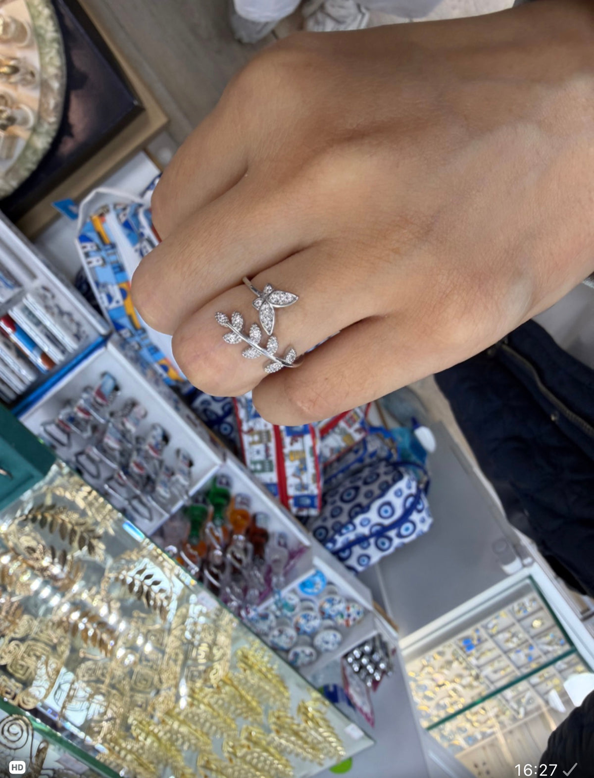 Anillo olivo con mariposa acero