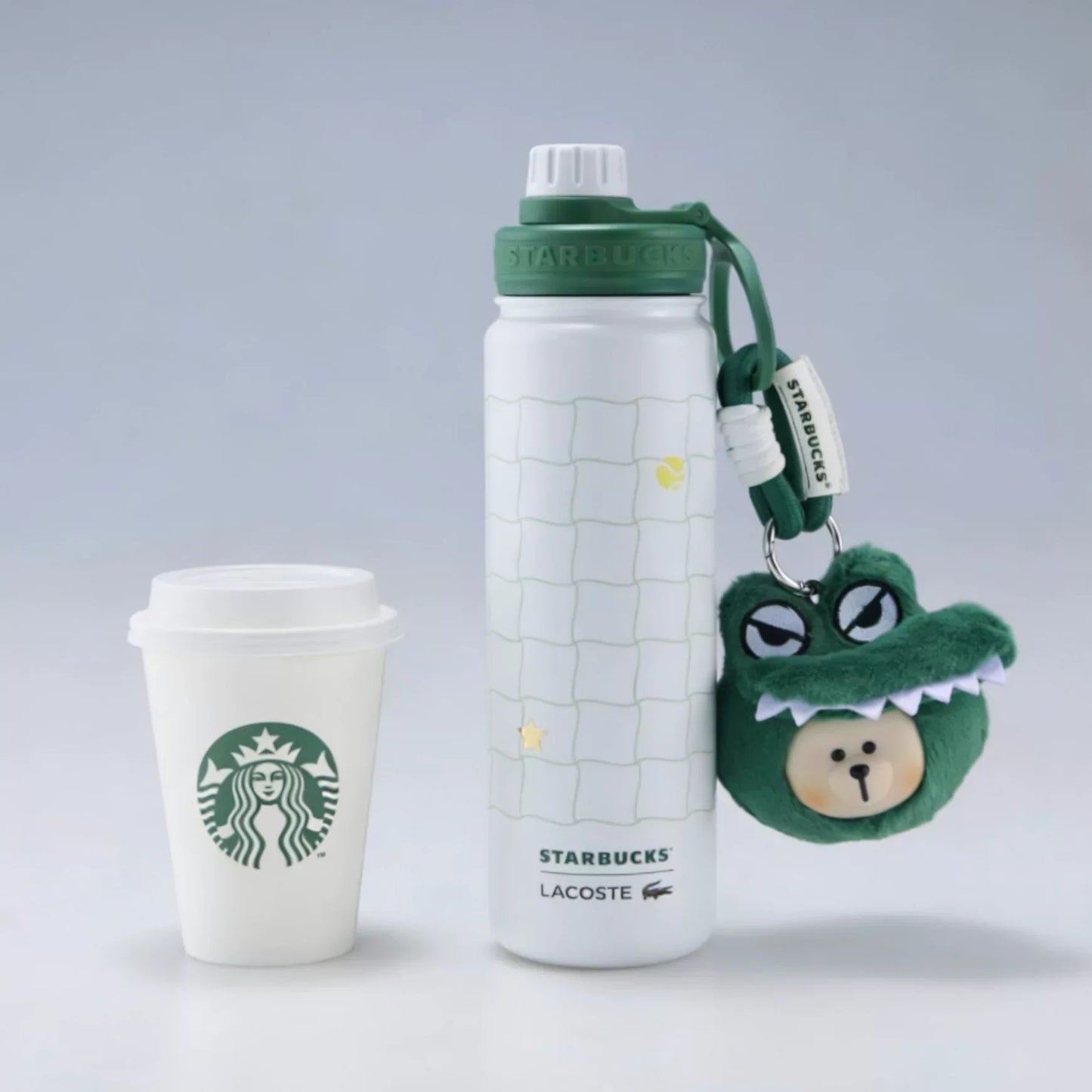 Termo blanco de acero inoxidable con peluche Starbucks China 2026 X LACOSTE co-brand 750ml