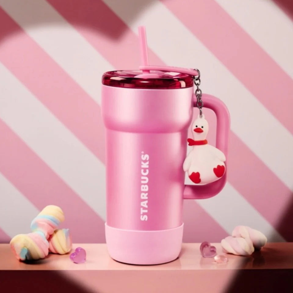 Tarro de Acero Inoxidable con Charm y popote Starbucks China 2026 Pupu Duck Valentine's Day series 670ml 23.58oz