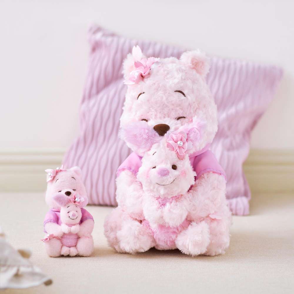 Peluche Sakura Pooh y Piglet Disney Store Japón 33cms