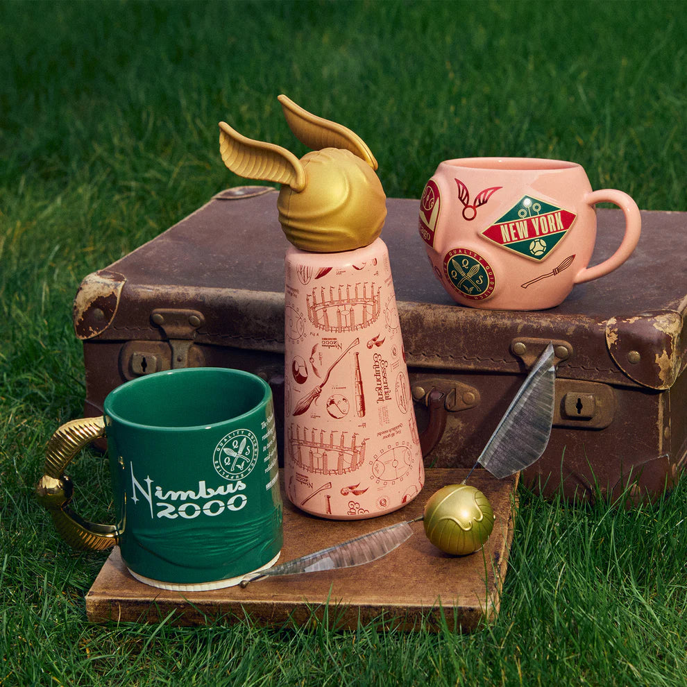Taza con la ubicación de artículos de Quidditch de calidad Harry Potter Shop