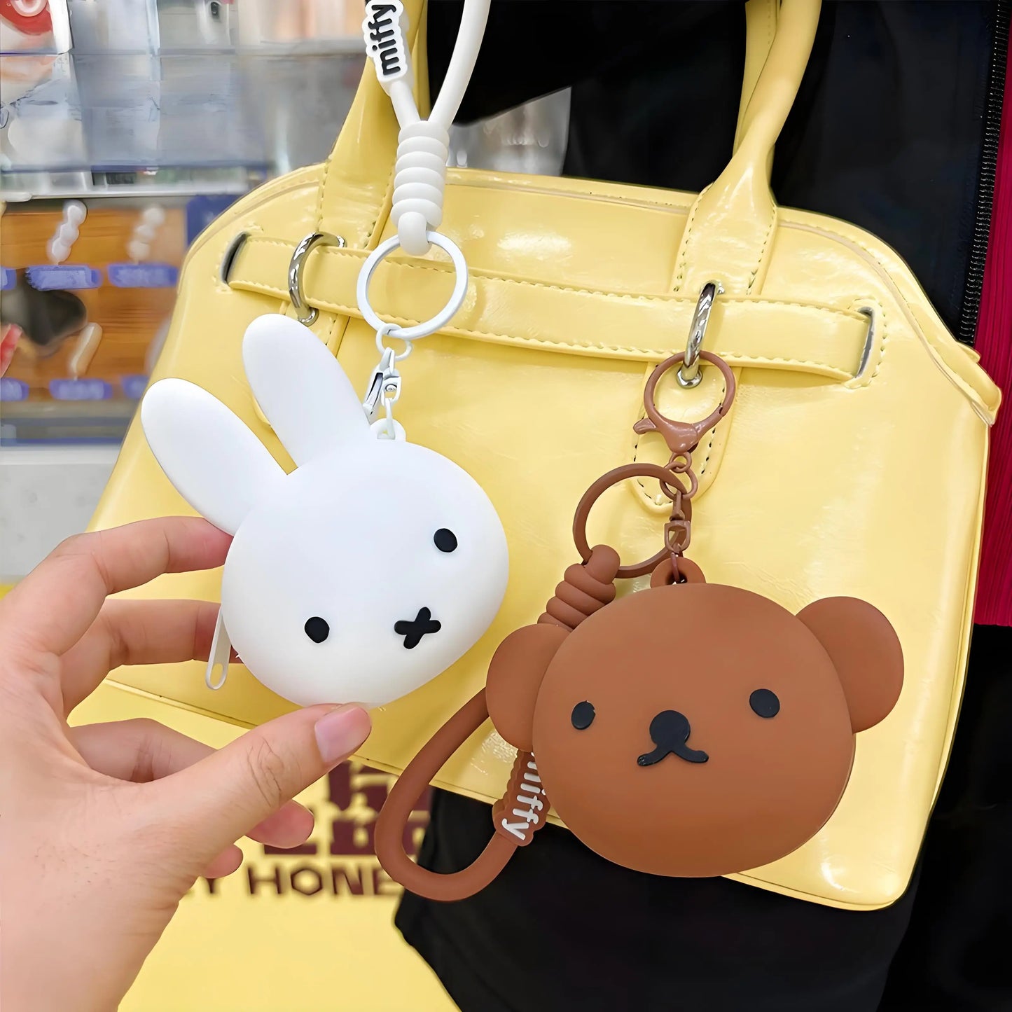Monedero Kawaii de Silicona – Miffy Rabbit & Boris Bear 🐰🐻 Mini Bolsa para Auriculares y Monedas