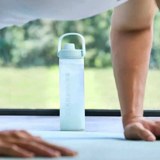 Botella de Plastico Starbucks China 2025 Small fresh series 690ml 24.28oz