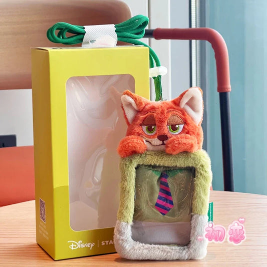 Porta Gafete Nick Wilde Starbucks China 2025 x Zootopia Starbucks China 2025