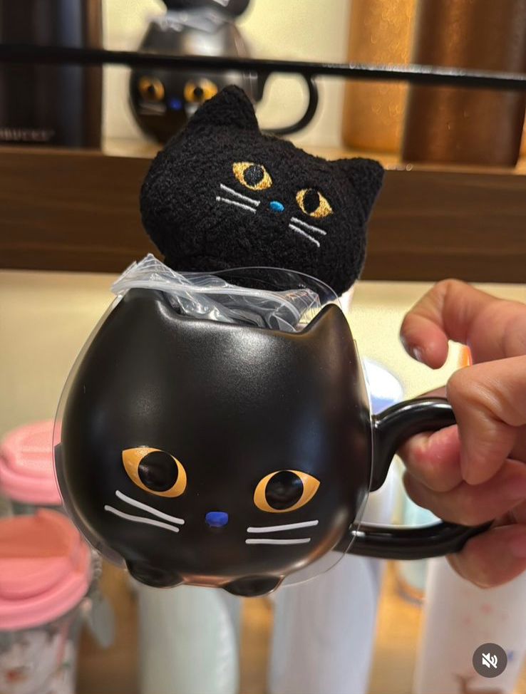 Taza De Gatito 2025 Singapur Halloween