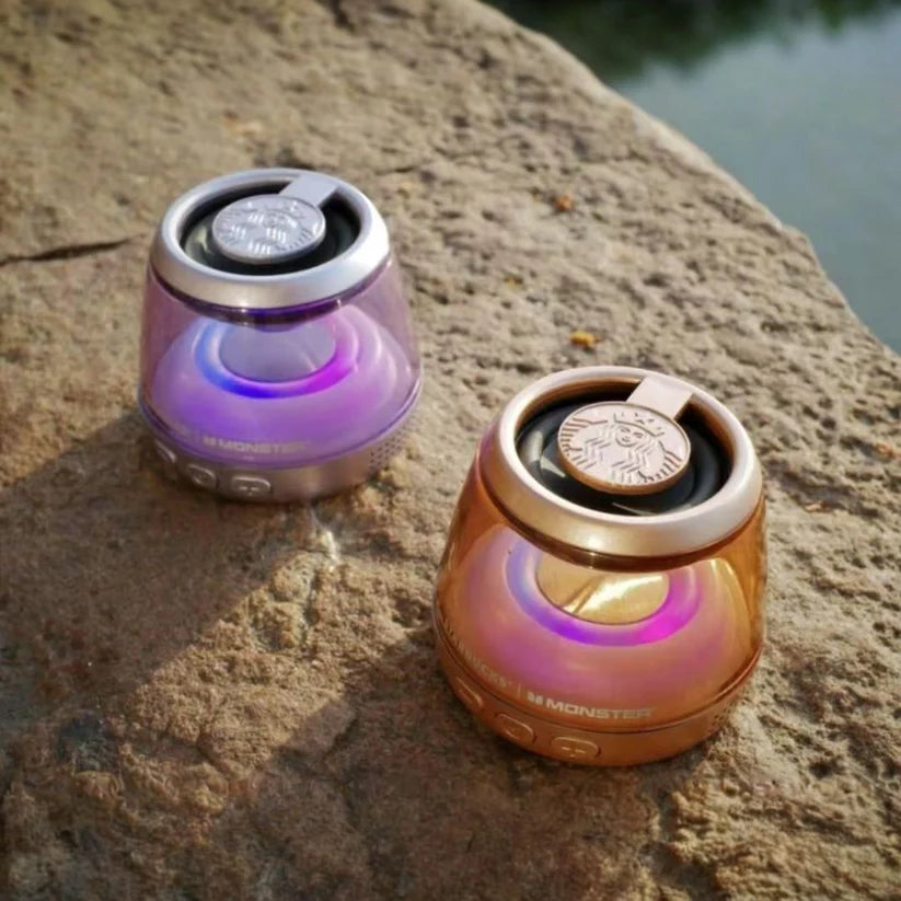 Bocina inalámbrica Bluetooth magnético 2025 de Starbucks China y Monster, colaboracion, con luz LED Tone-SYN.