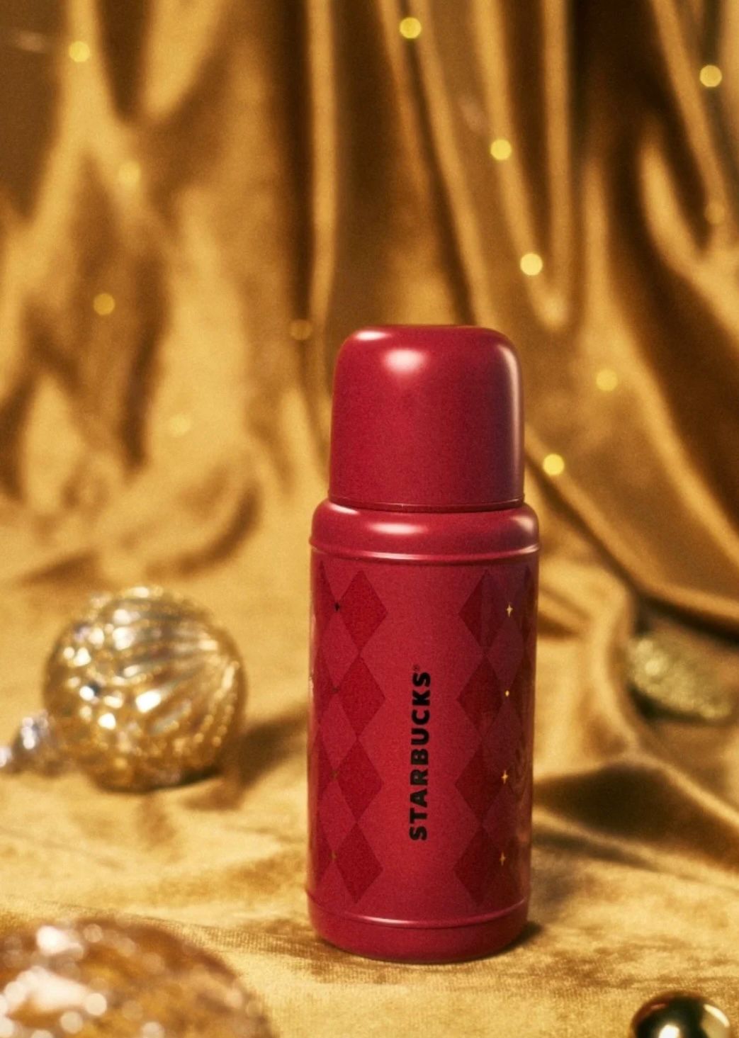 Termo acero inoxidable con doble capa retro con bolsa cubre termo roja Warm and Cozy Series Starbucks China