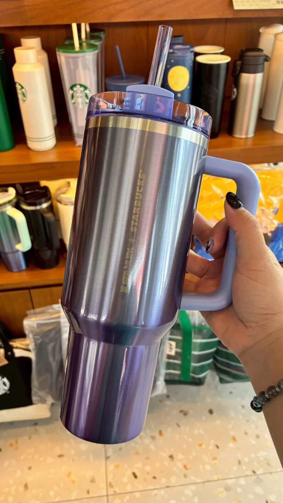 Stanley Taiwan morado degradado 2025