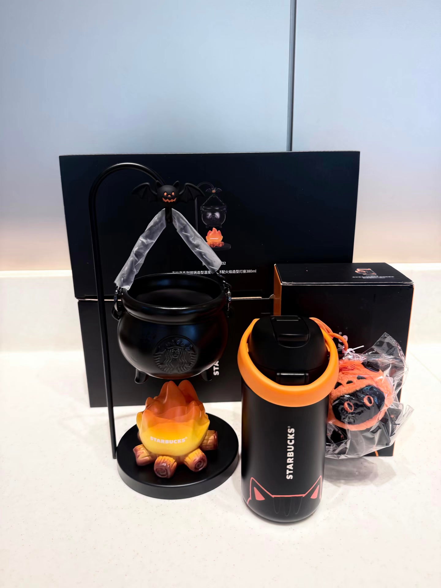 Starbucks China Halloween Black Cat 15oz SS Tumbler + Bear Keychain