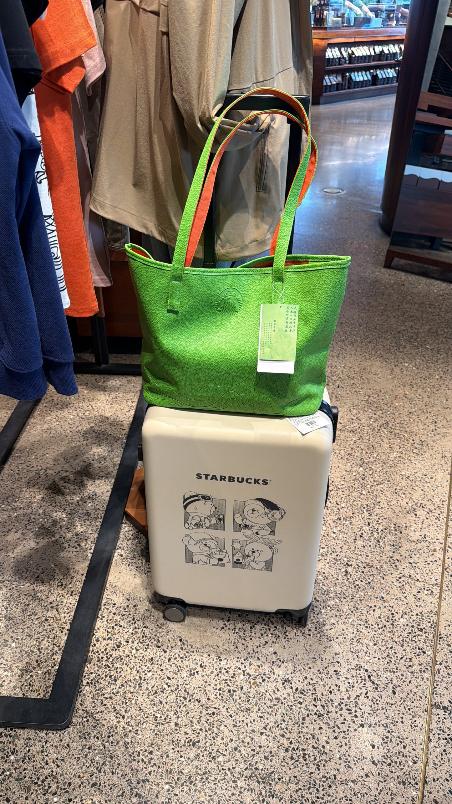 Bolsa verde limón Starbucks