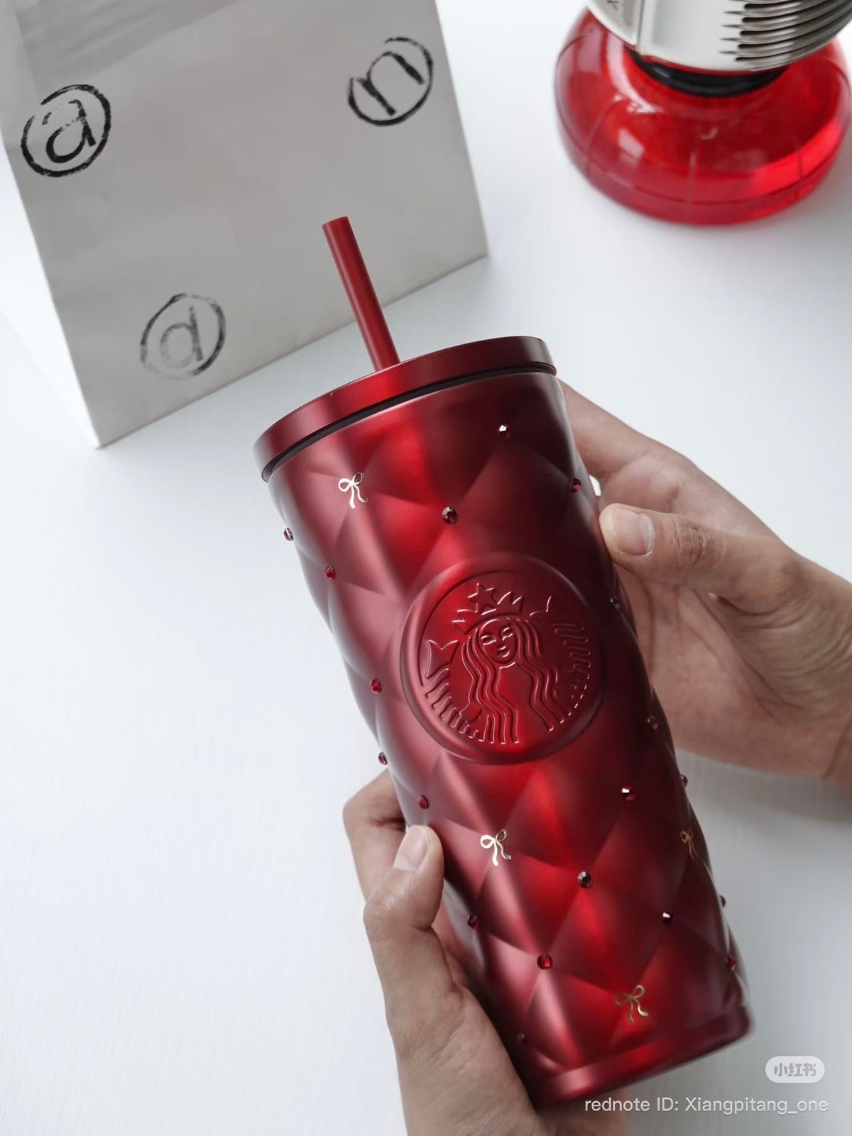 Starbucks China Christmas 2026 | Red Rhinestone Tumbler Gift Set