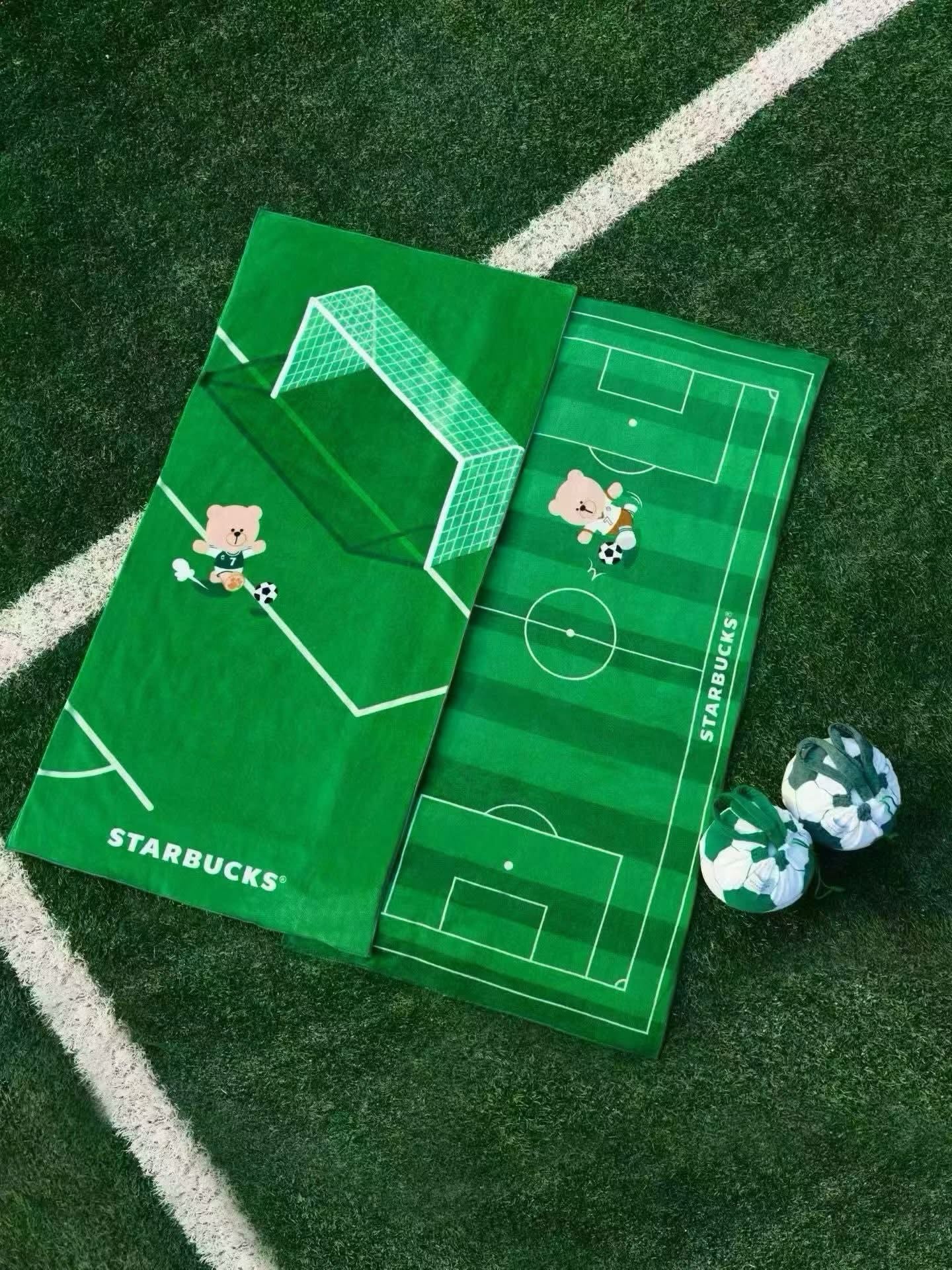 Toalla balón Starbucks 2026