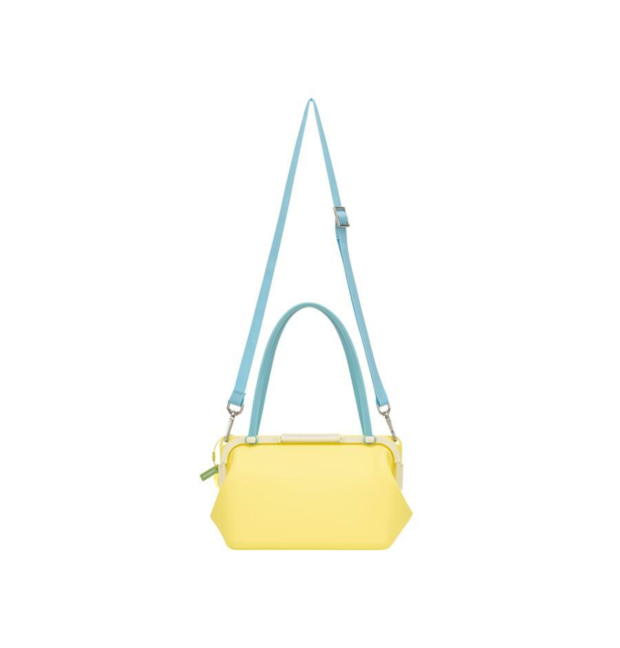 Bolsa nevera de silicona Summer 2026 de Starbucks Corea