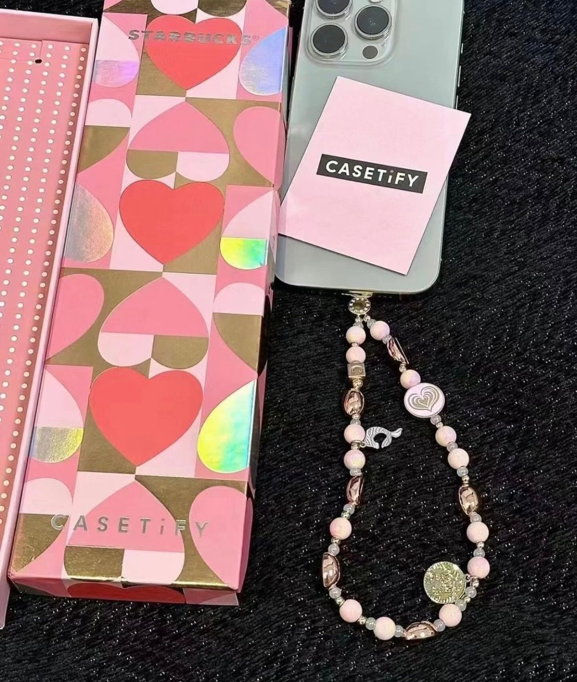 Charm para celular Starbucks + Casetify