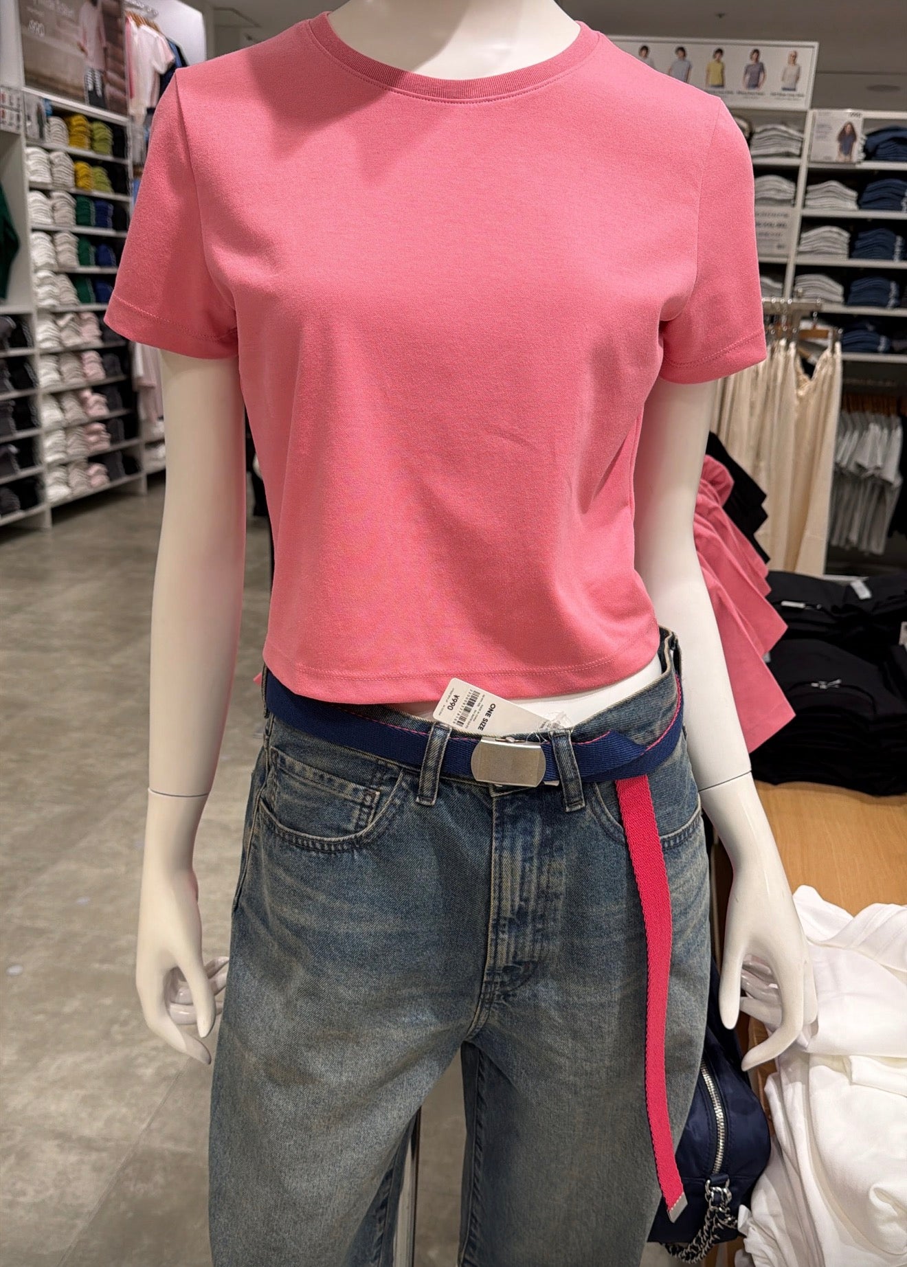 Playera Uniqlo corta cuello redondo