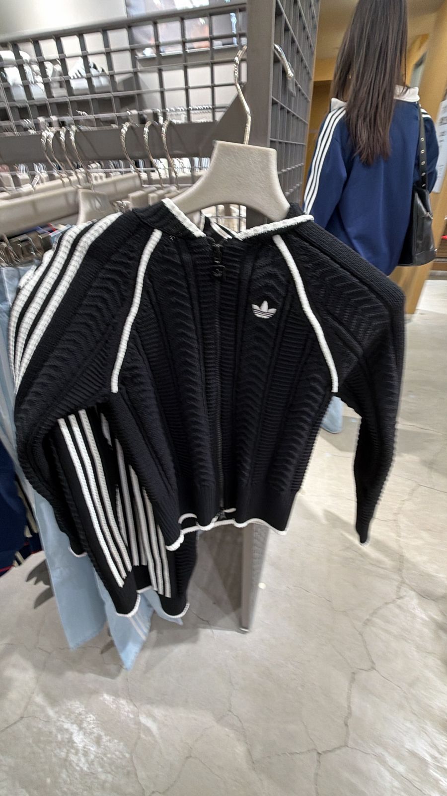 Suéter tejido negro Adidas originals Japón