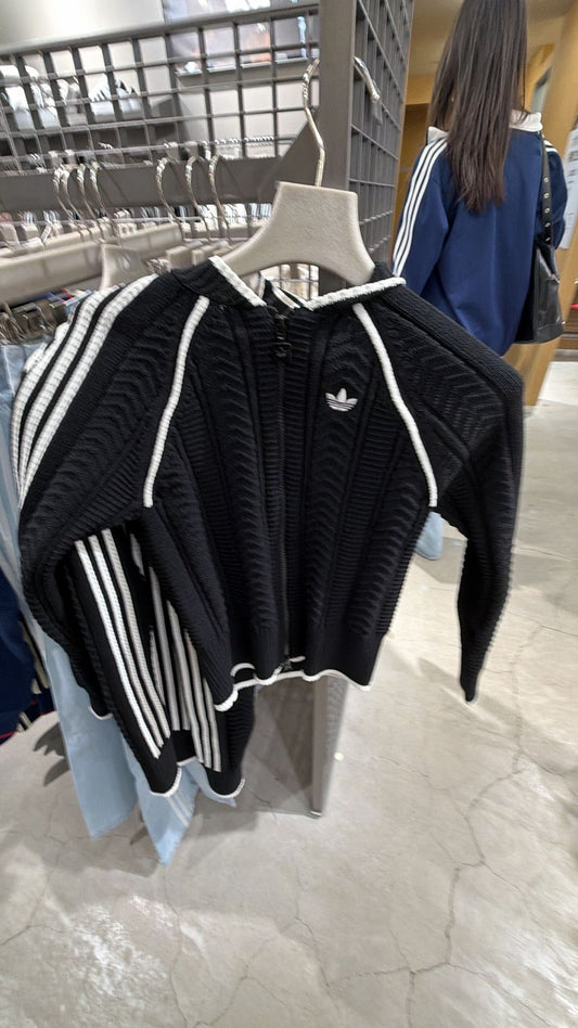 Suéter tejido negro Adidas originals Japón