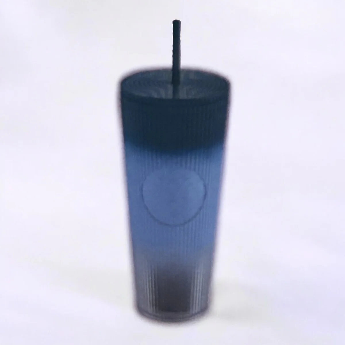 Vaso rayado ombré azul con popote Starbucks Taiwan 2024 Jade Rabbit 24oz