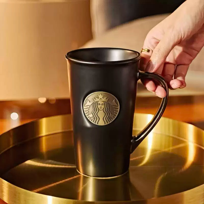 Taza Starbucks China 2025 Gold Collection de 473 ml (16,65 oz)
