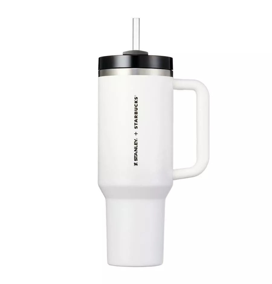 Stanley x Starbucks Black White Quencher Tumbler Starbucks Korea x Penguin House  1183ml / 40oz